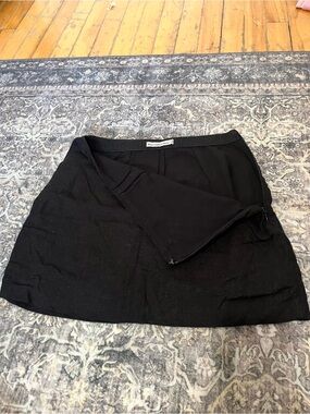Abercrombie & Fitch Scarlett Mini Skort